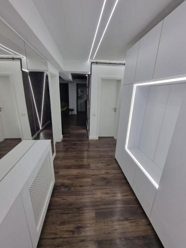 Gambar di galeri bagi Eclipsei ApartHotel di Popeşti-Leordeni