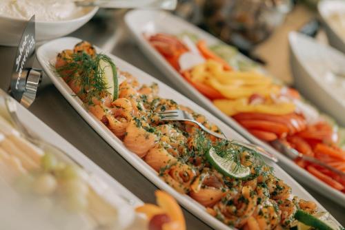 Landhotel Bohrerhof — Buffet breakfast