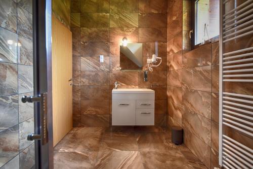 Kúpeľňa v ubytovaní Villa Stone 1