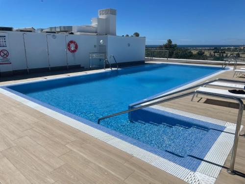 New Modern Apartment Puerto Banus