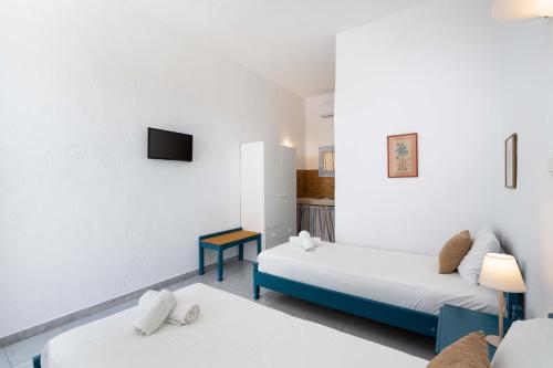 Fotografie z fotogalerie ubytování TA PLAGIA accommodation v destinaci Anafi