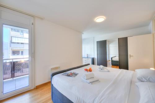 Locarno Place