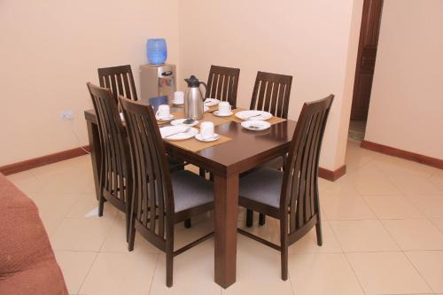 Гостиная зона в BIDA FURNISHED APARTMENTS