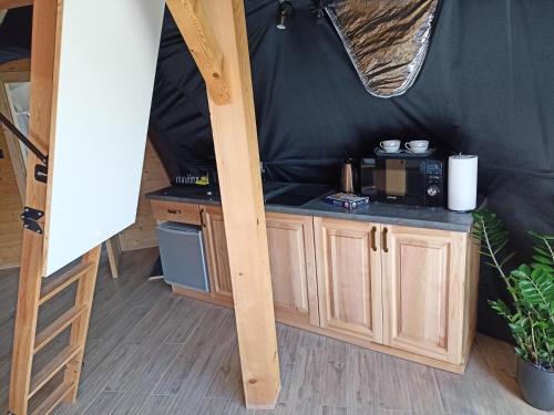 Kuchyňa alebo kuchynka v ubytovaní Luxury Glamp