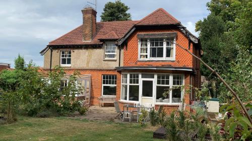 Gallery image of Luxury large coastal retreat near the sea in Deal