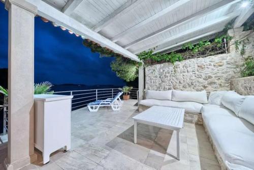 Zamy Villa – Photos 2