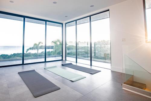an empty room with yoga mats on the floor at Ocean view luxury Villa, Private Pool 4BD 8PPL in Playa Venao
