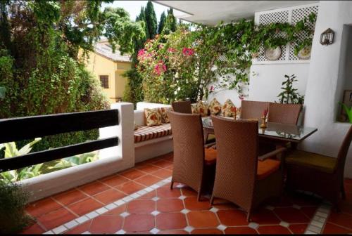 Zdjęcie z galerii obiektu Apartment in Puente Romano Resort w Marbelli