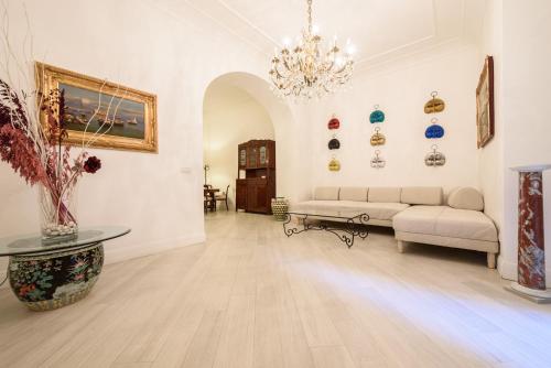 Palazzo dello Spagnolo Suite