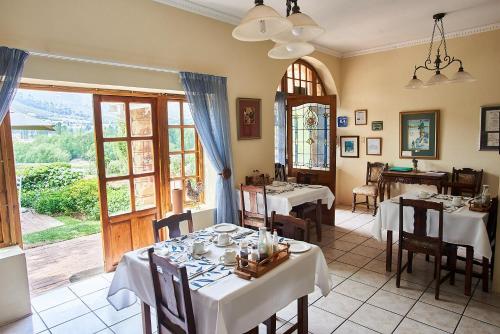 Restoran atau tempat lain untuk makan di Lake Clarens Guest House