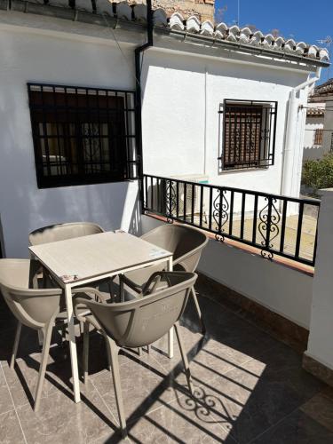 Preciosa casa soleada en mirador albaicin