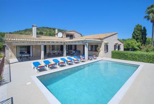 Owl Booking Villa Santuiri - Exclusive Holidays