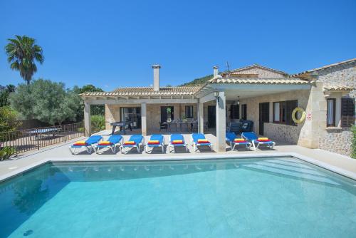 Owl Booking Villa Santuiri - Exclusive Holidays