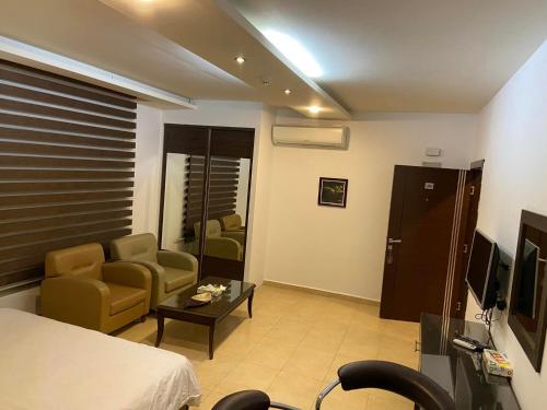Gallery image of 7 Days Hotel in Umm Uthainah