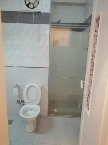 Ένα μπάνιο στο Royal City Hotel