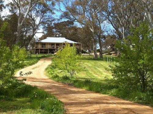 Κήπος έξω από το Rockridge Farm