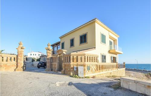 Stunning apartment in Cava DAliga with 3 Bedrooms and WiFi