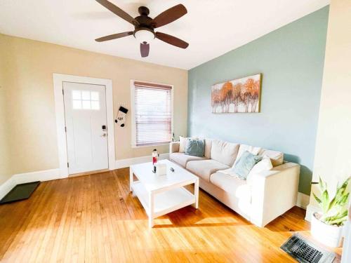 The Firepit Townhouse – Photos 2