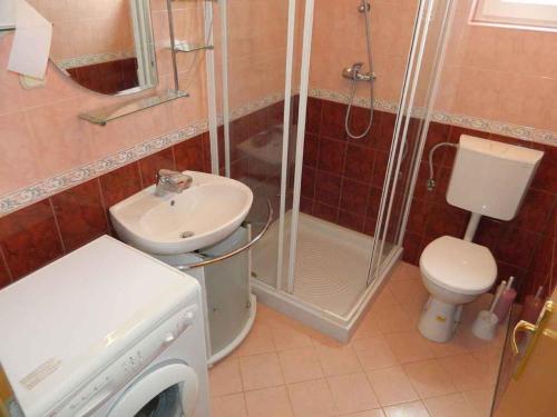 Kúpeľňa v ubytovaní Apartment in Valbandon - Istrien 27864