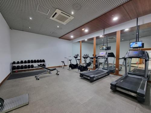 Fitness centrum a/nebo fitness zařízení v ubytování Ibis Ambassador Suwon