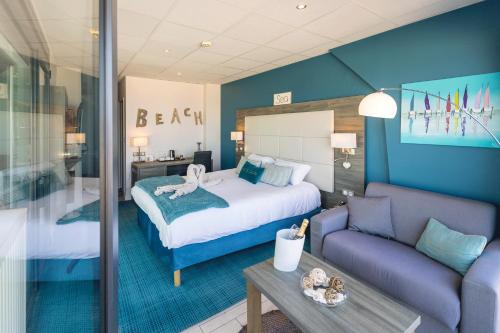 Cama o camas de una habitación en The Originals Boutique, Hôtel Neptune, Berck-sur-Mer