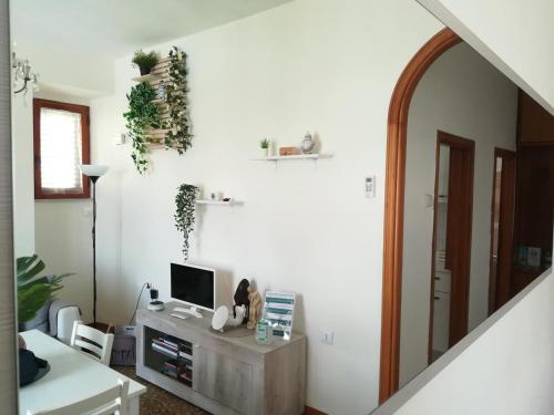 TV a/nebo společenská místnost v ubytování In vacanza a Itri - Casa Ileana