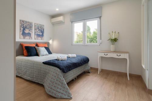 Charming Bright House w/ Garden