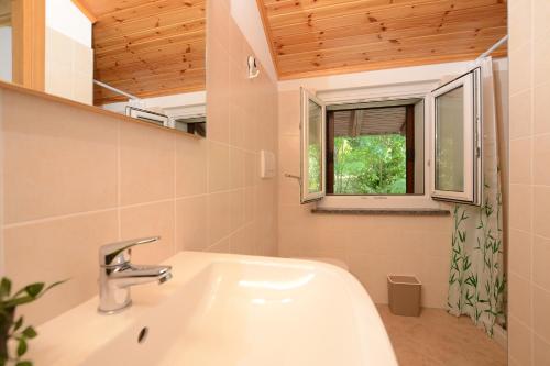 Kupatilo u objektu Casa Gerolamo - Happy Rentals