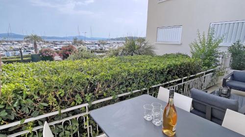 Peisaj natural din apropierea acestui apartament