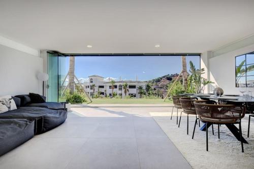 Ground Floor 2 Bedroom Apartment at Estepona Hills