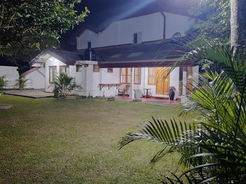 Gallery image of 1906 Park View in Anuradhapura