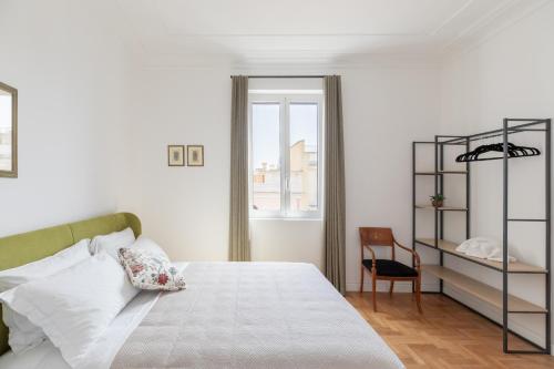 iFlat Home with views