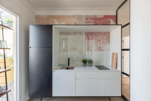iFlat Home with views