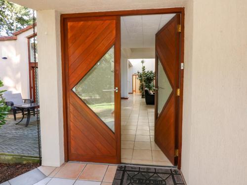 1 Aleutia Gardens – Photos 4