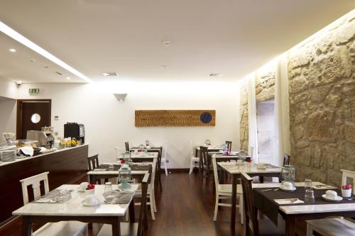 Oca Ribeira do Porto Hotel Image