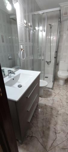 ARRECIFE, GARAJE Y WIFI GRATIS JUNTO PUENTE ROMANO