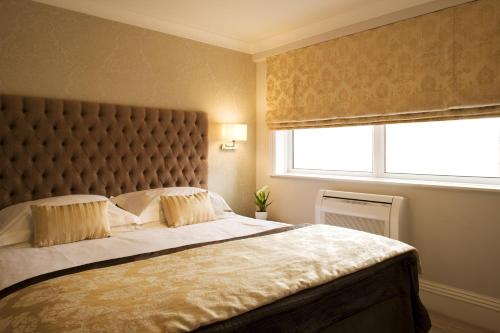 Beaufort House - Knightsbridge — Bedroom