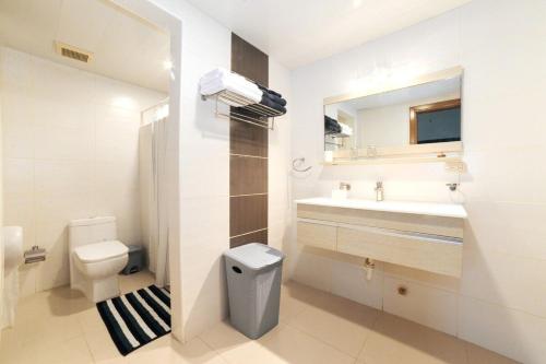 Koupelna v ubytování Elegante Aqua Marine Apartamento Juan Dolio