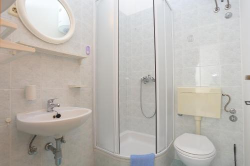 Apartments by the sea Rastici, Ciovo - 11723