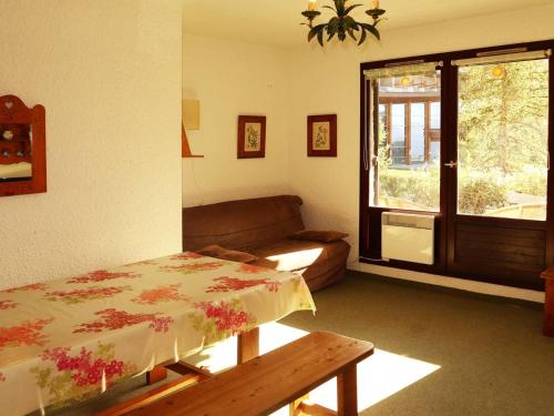 Appartement 6 personnes aux Orres, accès direct pistes, vue patinoire - FR-1-322-361