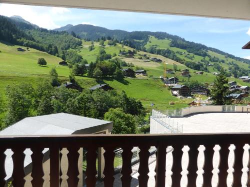 Photo de la galerie de l'établissement Appartement 4-6 pers, Beaufort, prox. pistes, piscine été, parking, animaux OK, bien équipé - FR-1-342-151, à Arêches