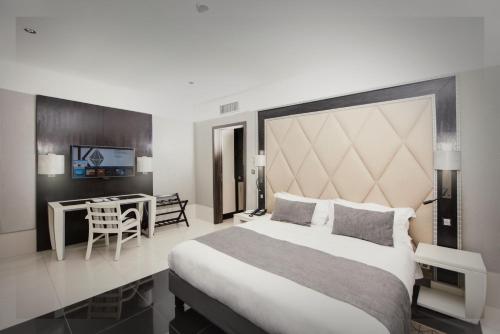Cama o camas de una habitación en Krystal Palace Douala