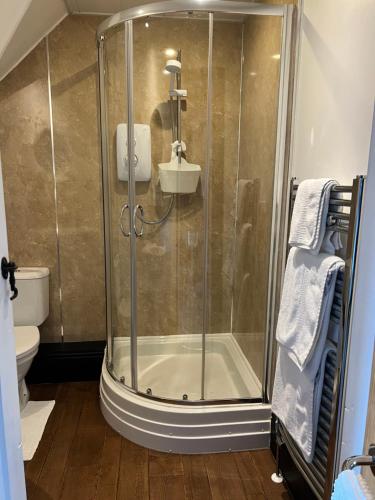 Overdale Guesthouse and Free Parking photo 85