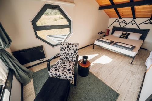 Postel nebo postele na pokoji v ubytování Zlatibor Wild nest Rabbit Lux