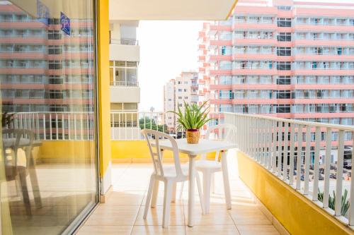A balcony or terrace at Live puerto de la cruz las palmeras