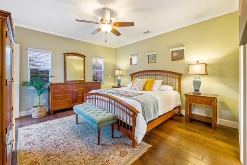 Ένα ή περισσότερα κρεβάτια σε δωμάτιο στο Berry House