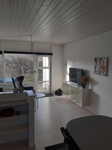 Galeriebild der Unterkunft Henne Strand. Ferielejlighed 200m fra Vesterhavet in Henne Strand