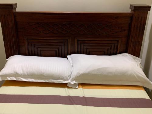 Katil atau katil-katil dalam bilik di 2BR Luxury Apartment