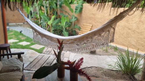 Taman di luar Casa Namoa Pousada