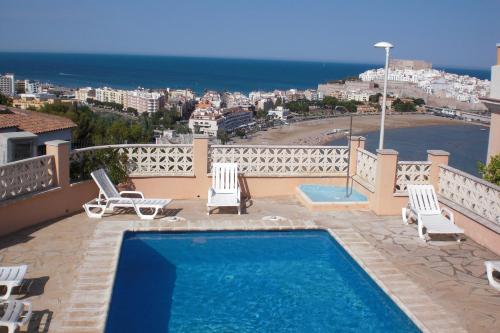 Bazén v ubytování Apartamento Mirador nebo v jeho okolí